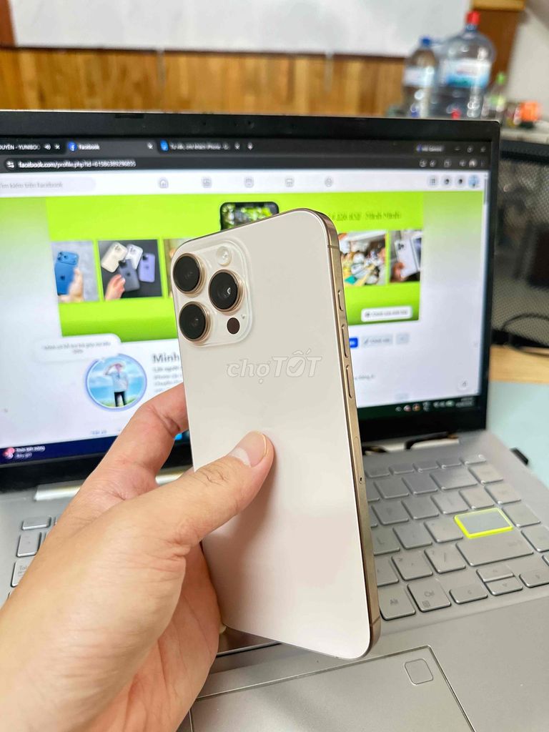 Apple iPhone 16 Pro Max 256GB Vàng. Mua bán Điện thoại tại Quận Ngũ Hành Sơn Đà Nẵng được đăng bởi Tài Ngô hình 1