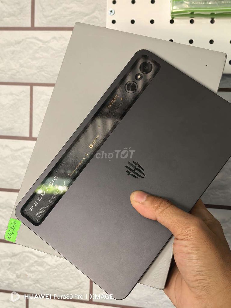 REDMAGIC Astra Pad 12GB/256GB. Mua bán Máy tính bảng tại Thành phố Long Xuyên An Giang được đăng bởi Bơ Store  Điện thoại xách tay hình 1