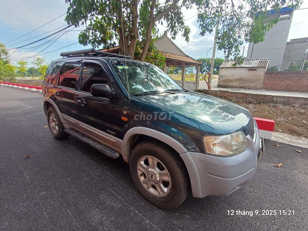 Bán Escpae 2002 V6 3.0. Mua bán Ô tô tại Huyện Mê Linh Hà Nội được đăng bởi Vương Văn Nghĩa hình 1