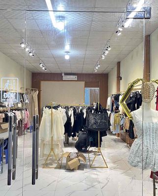 Sang mặt bằng mặt tiền Bùi Văn Hoà