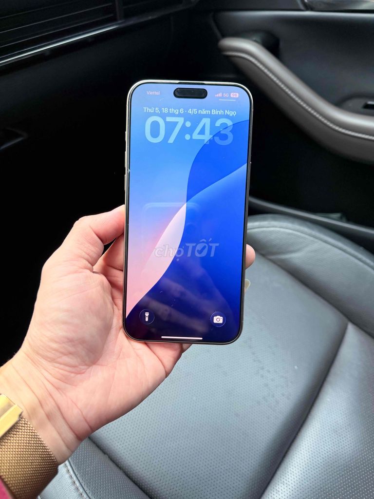 Apple iPhone 16 Pro Max 256GB Titan sa mạc. Mua bán Điện thoại tại Quận Ba Đình Hà Nội được đăng bởi Tùng Lâm hình 1