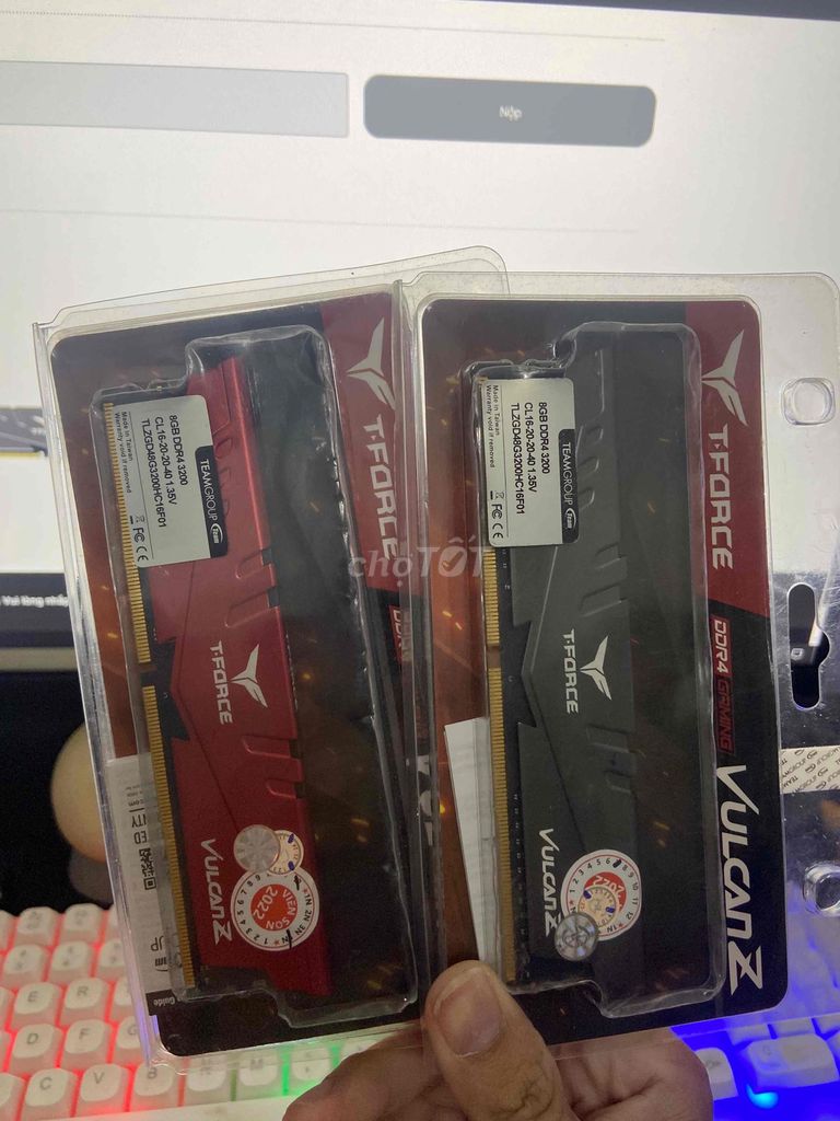 RAM T-Force PC4 3200 8GB Đỏ Đen. Mua bán Linh kiện (RAM, Card...) tại Quận Hải Châu Đà Nẵng được đăng bởi Máy Tính Giá Rẻ Đà Nẵng hình 1