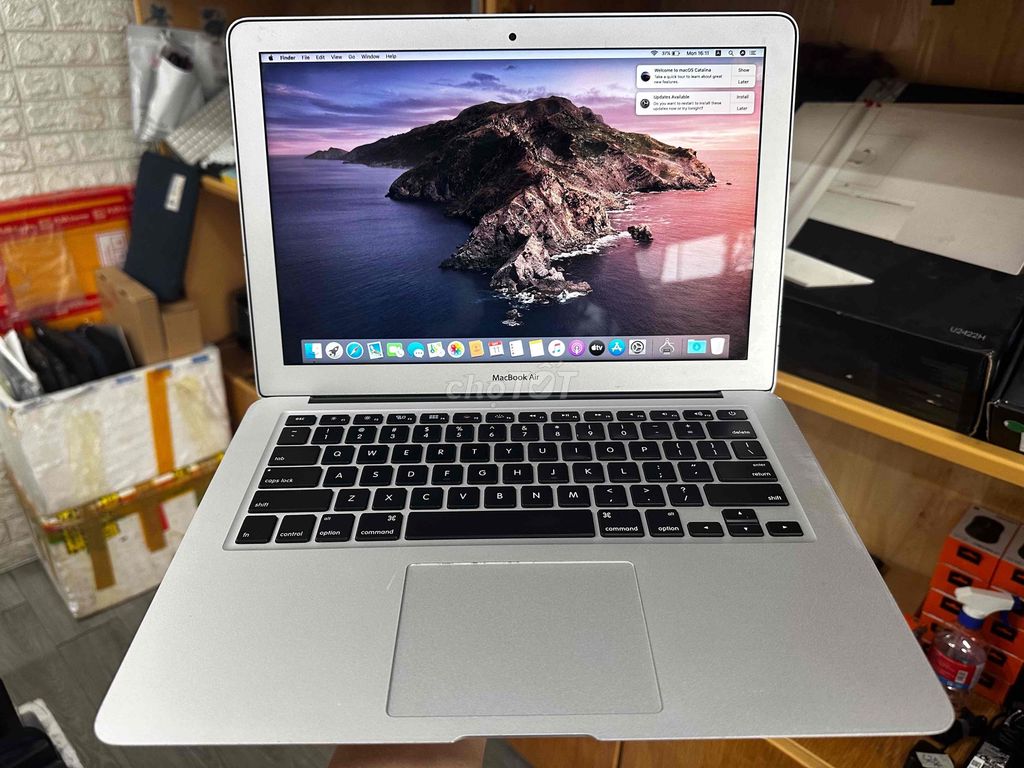Apple MacBook Air 2017 i7 8GB/128GB. Mua bán Laptop tại Thành phố Biên Hòa Đồng Nai được đăng bởi thanh hình 1