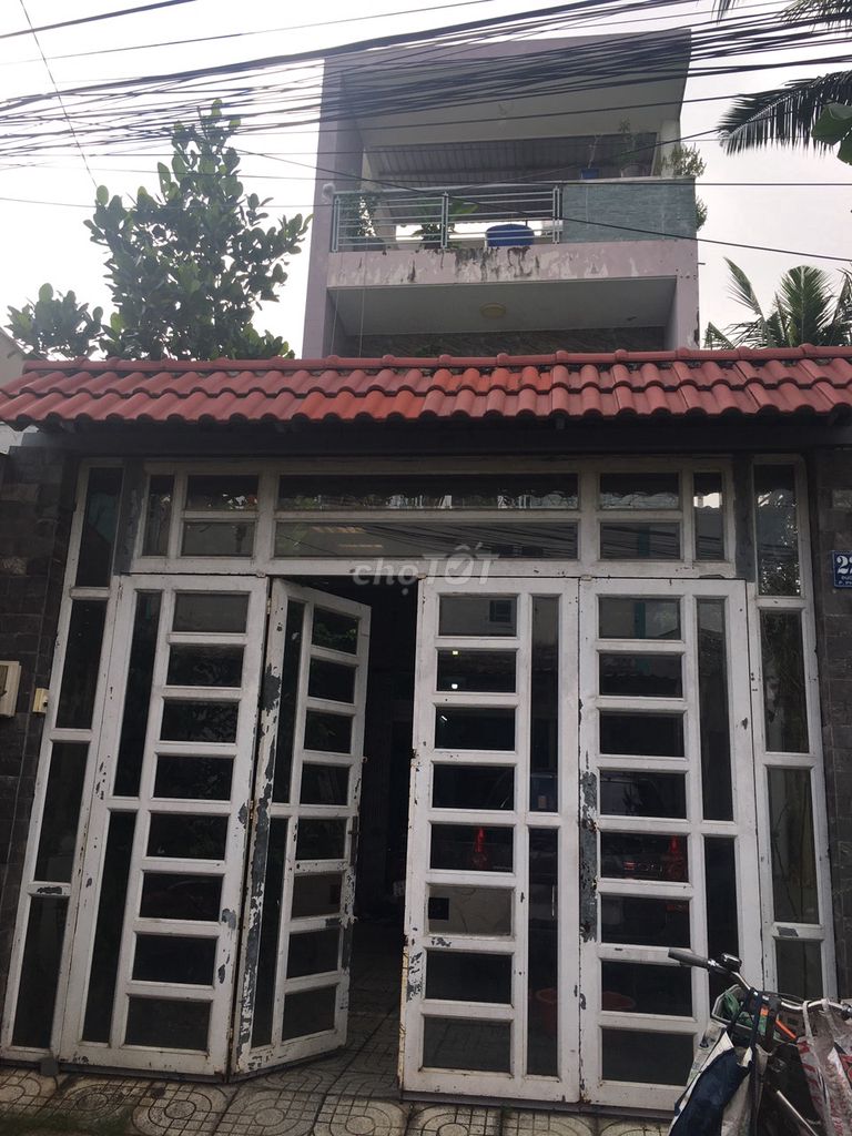 Bán nhà đẹp HXT p Phú Hữu Q9 107m2 giá 6ty sổ hồng sân đậu oto