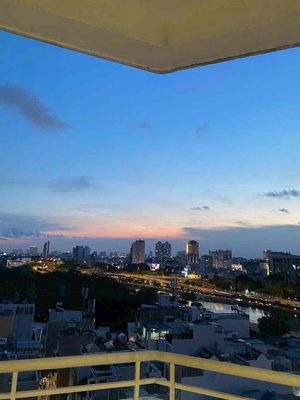 Cho thuê Ch Khánh Hội 1 Q4 3Pn 2wc Nhà Trống Giá 12.5tr/tháng