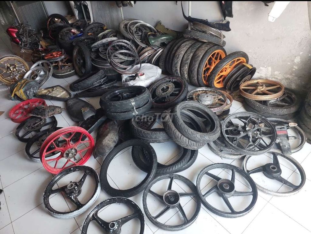 Phụ tùng hàng rả. Mua bán Phụ tùng xe tại Huyện Mỹ Xuyên Sóc Trăng được đăng bởi Nghị hình 2