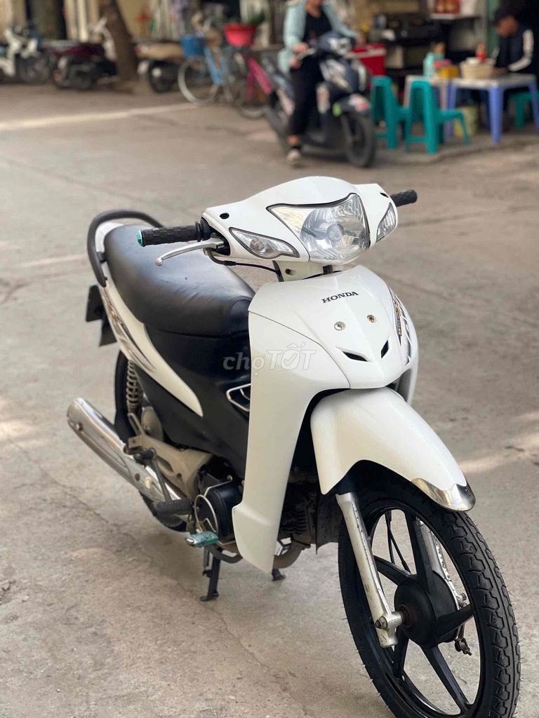 wave alpha trắng xe đẹp máy chạy bốc tiết kiệm xăn. Mua bán Xe máy tại Quận Nam Từ Liêm Hà Nội được đăng bởi Lan Phương hình 4