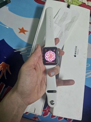Apple watch series 3 42mm silver white sport band