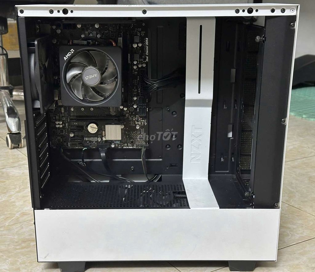 Bán case ko vga + bộ nhớ. Mua bán Máy tính để bàn tại Quận Bình Thạnh Tp Hồ Chí Minh được đăng bởi Hồng Thắm hình 1