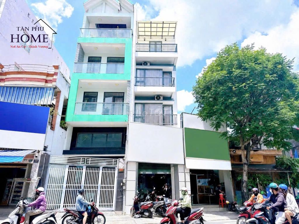 Аренда · 5 комн. · 64 м² · Quận Tân Phú, ул. Đường Vườn Lài