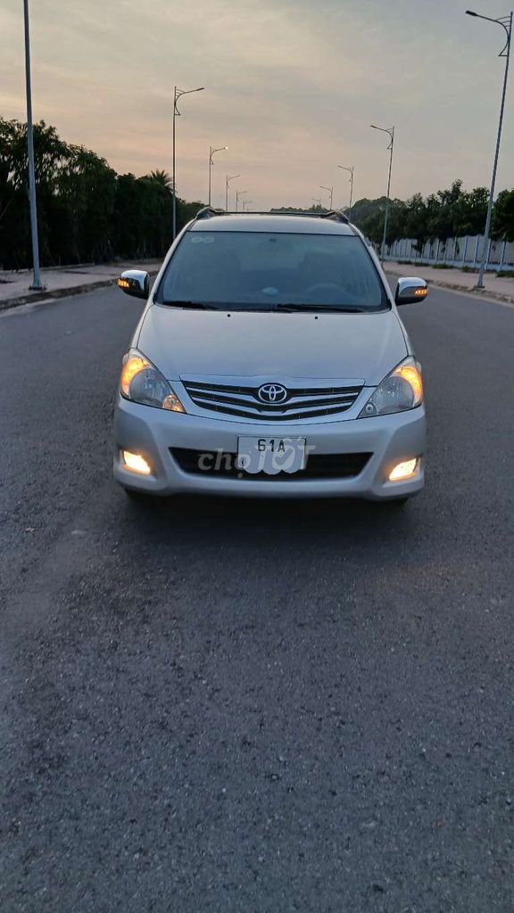 Toyota Innova 2011 2.0E Bạc. Mua bán Ô tô tại Huyện Trảng Bom Đồng Nai được đăng bởi Phuong Nguyễn hình 1