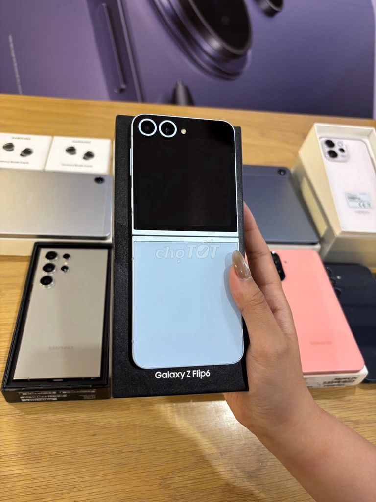 Samsung Galaxy Z Flip6 5G 256GB Xanh Full Zin. Mua bán Điện thoại tại Quận 10 Tp Hồ Chí Minh được đăng bởi Happy Phone hình 1