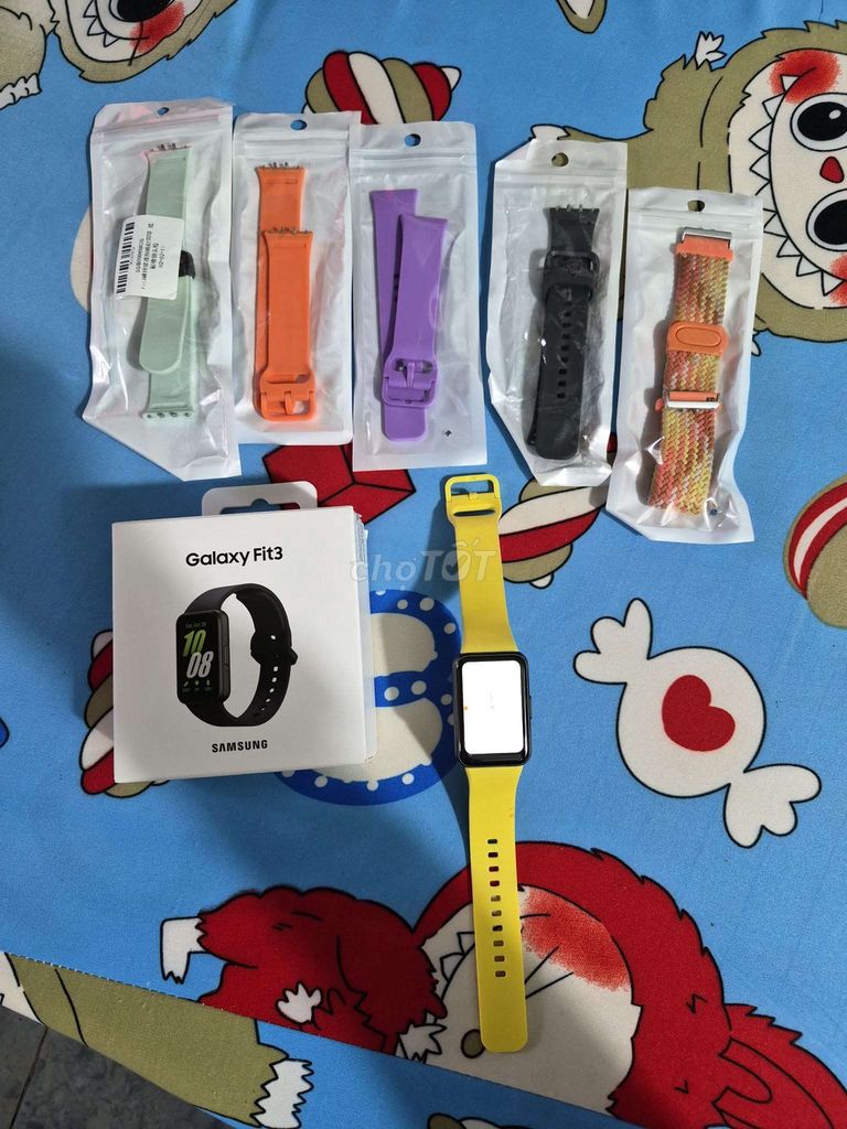 Samsung Fit 3. Mua bán Thiết bị đeo thông minh tại Thành phố Vĩnh Long Vĩnh Long được đăng bởi Đức Thắng Đoàn hình 1