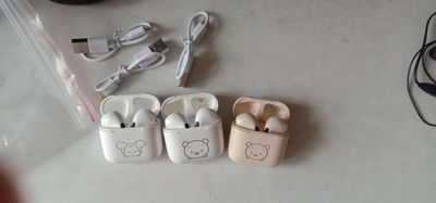 Tai nghe Bluetooth airpod 5.3 pro có mic fone mới. Mua bán Tivi, Âm thanh tại Quận Tân Phú Tp Hồ Chí Minh được đăng bởi Long Nguyễn