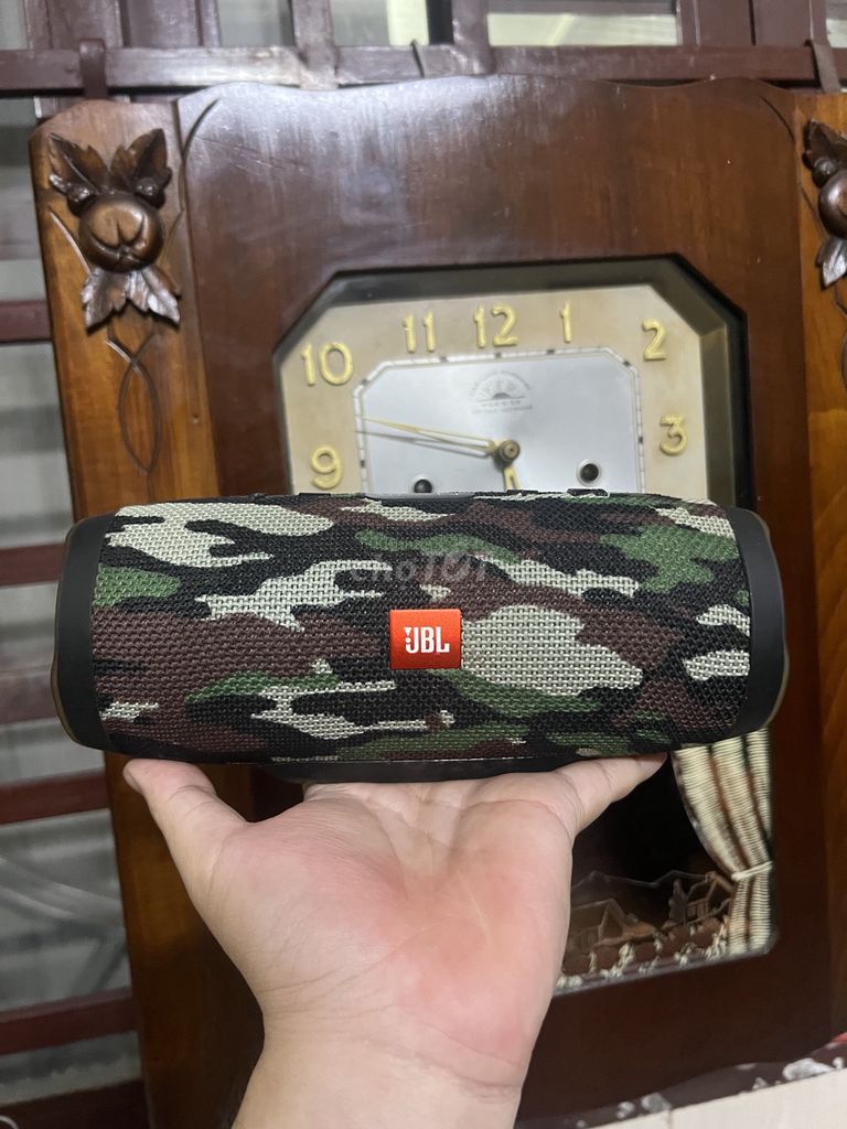 Loa Bluetooth JBL Charge 3 Camo. Mua bán Tivi, Âm thanh tại Thành phố Biên Hòa Đồng Nai được đăng bởi ventador hình 1