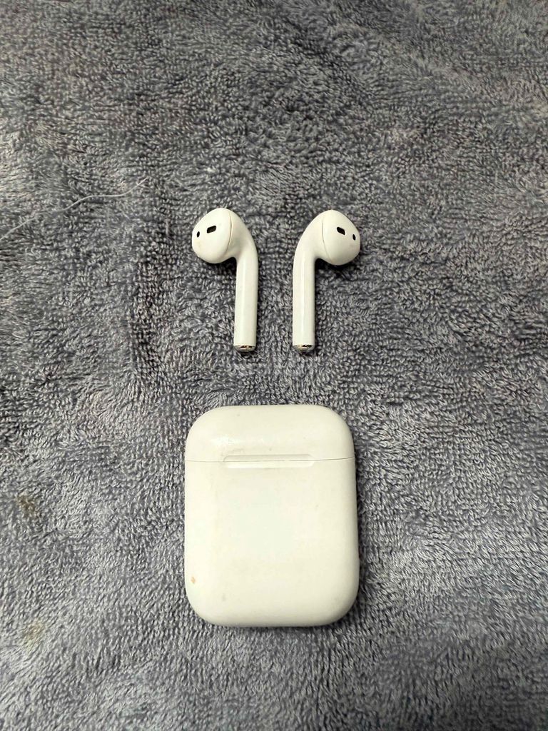 Apple AirPods thế hệ 2 Trắng Chai Pin. Mua bán Tivi, Âm thanh tại Thành phố Biên Hòa Đồng Nai được đăng bởi Trung hình 1