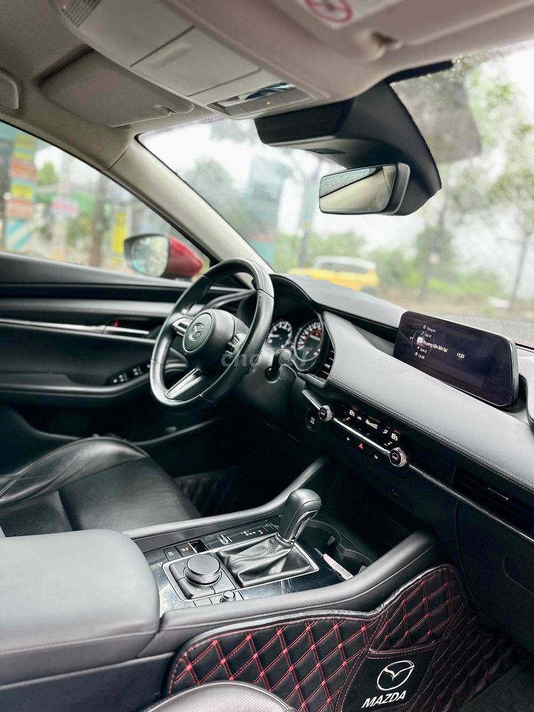 Mazda 3 2021 Sport 1.5 Luxury - 69000 km. Mua bán Ô tô tại Thành phố Buôn Ma Thuột Đắk Lắk được đăng bởi Xuân Hiệp hình 8