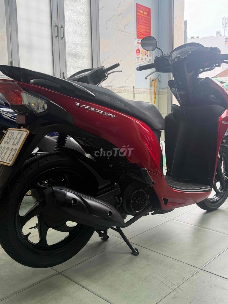 Honda Vision 2020 màu Đỏ khoá smk 9chủ. Mua bán Xe máy tại Quận Phú Nhuận Tp Hồ Chí Minh được đăng bởi Hoà hình 3