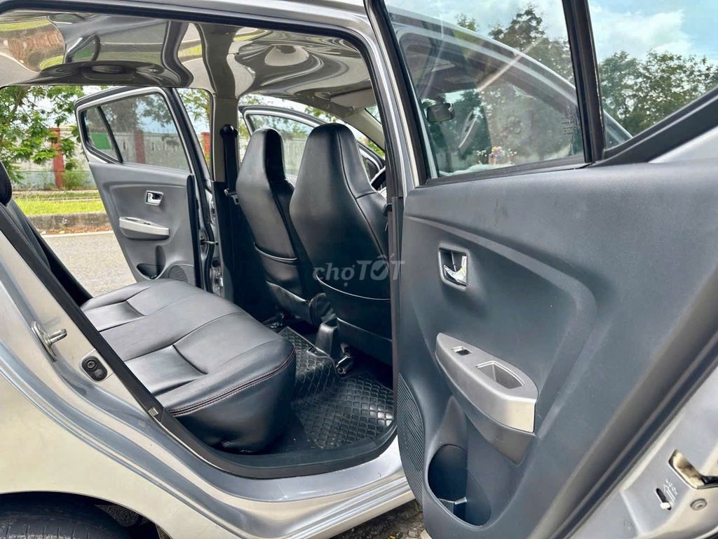 Toyota Wigo 2021 AT - 90000 km. Mua bán Ô tô tại Thành phố Đông Hà Quảng Trị được đăng bởi Hoan Ha hình 6