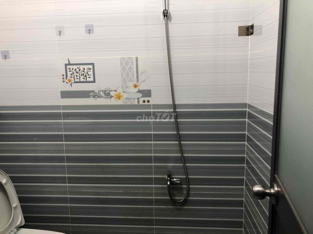 Nhà sạch đẹp! 4x15m, trệt lầu 2pn 2wc, ngay Trường Quới Xuân, giáp Gò. Cho thuê nhà ở tại Quận 12 Tp Hồ Chí Minh được đăng bởi Phan Quốc Khánh hình 5