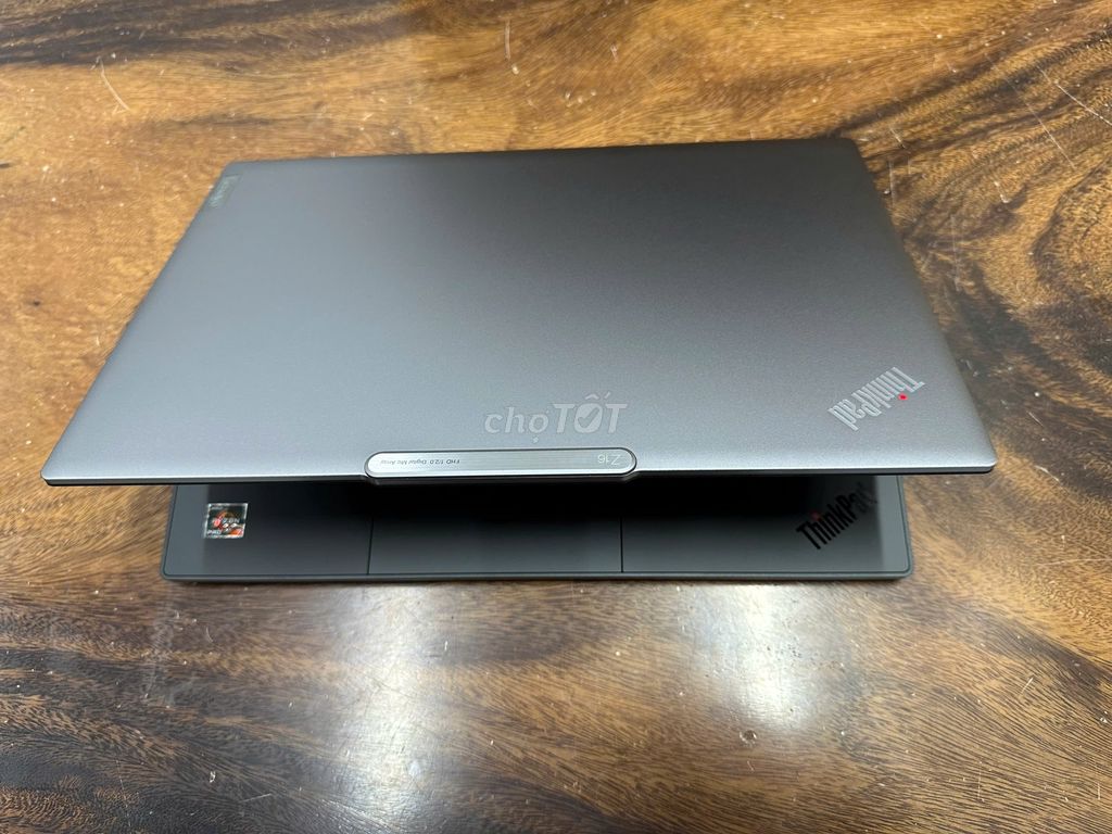 Thinkpad Z16, Ryzen 7 – 6850H, 16G, 1TB, 16in