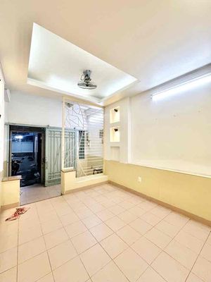 HXH Lý Chính Thắng 43m2, 4 tầng Nhỉnh 7 tỷ sát Mặt Tiền. Mua bán nhà ở tại Quận 3 Tp Hồ Chí Minh được đăng bởi Trần Hiếu