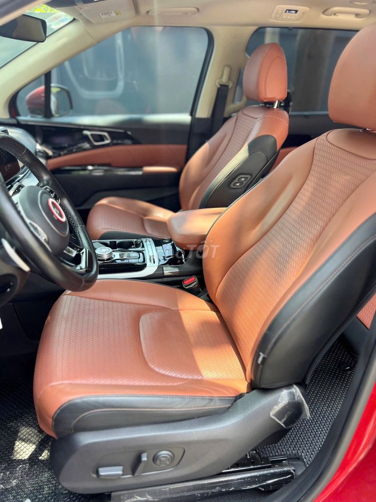 Kia Carnival 2022 Signature màu đỏ diesel. Mua bán Ô tô tại Quận Gò Vấp Tp Hồ Chí Minh được đăng bởi Xuân Trường hình 4