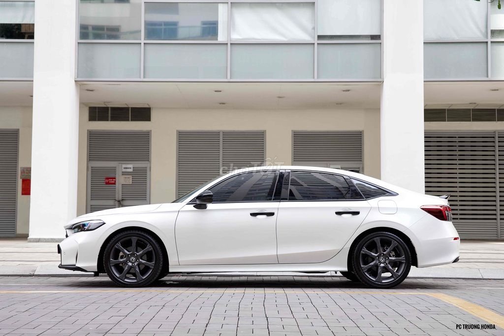 CIVIC RS HEV 2025 SIÊU MỚI, CHỈ 13.000KM,NHẬP THÁI. Mua bán Ô tô tại Quận 10 Tp Hồ Chí Minh được đăng bởi PC Trương hình 5