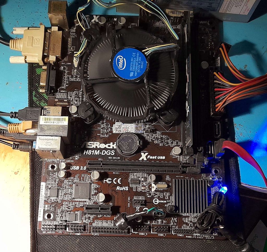 Bo mạch chủ Asrock H81M-DGS. Mua bán Linh kiện (RAM, Card...) tại Huyện Trảng Bom Đồng Nai được đăng bởi Trân Bảo Lê hình 1