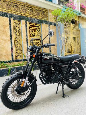 GPX LEGEND 150 FI Xe đời mới lướt đẹp keng moto. Mua bán Xe máy tại Quận Cầu Giấy Hà Nội được đăng bởi Tong motor xe may