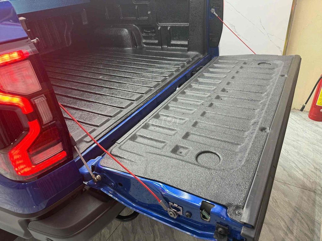 Ford Ranger 2023 Raptor 2.0L 4x4 AT - 15000 km. Mua bán Ô tô tại Thành phố Buôn Ma Thuột Đắk Lắk được đăng bởi Mr Phương hình 8