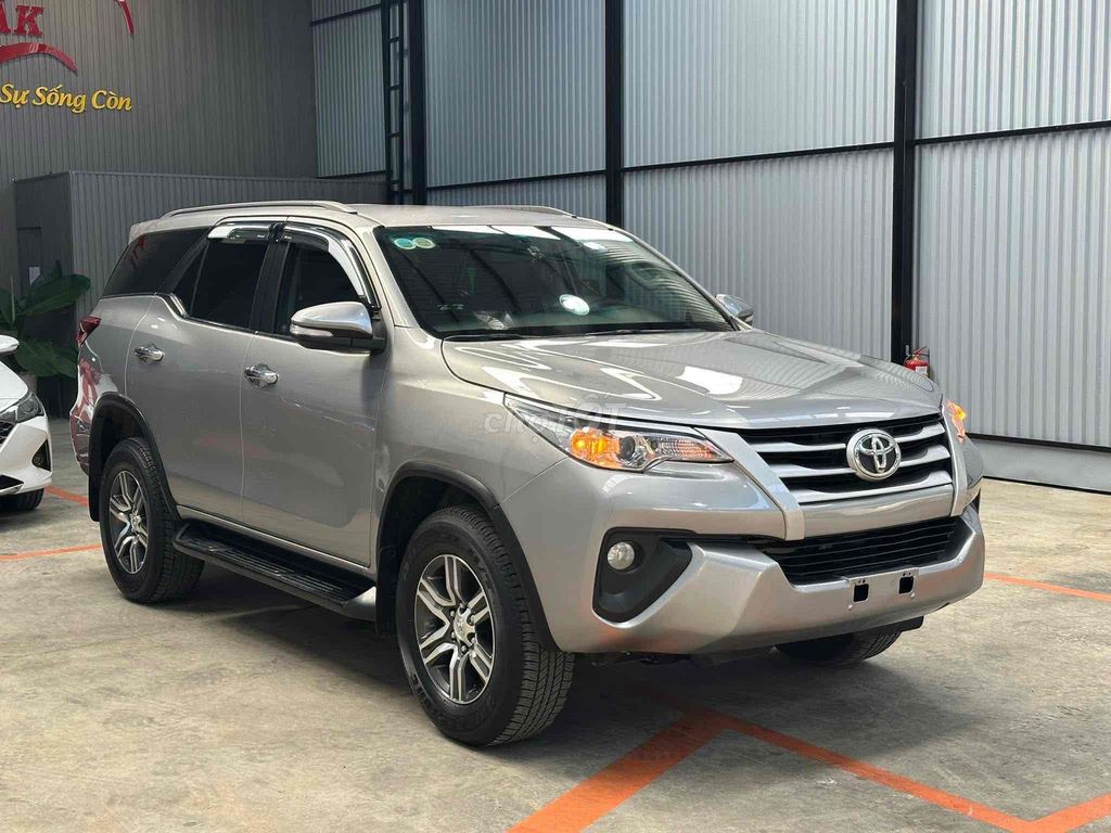 Toyota Fortuner 2017 MT. Mua bán Ô tô tại Thành phố Buôn Ma Thuột Đắk Lắk được đăng bởi Hiếu Đắk Lắk hình 3