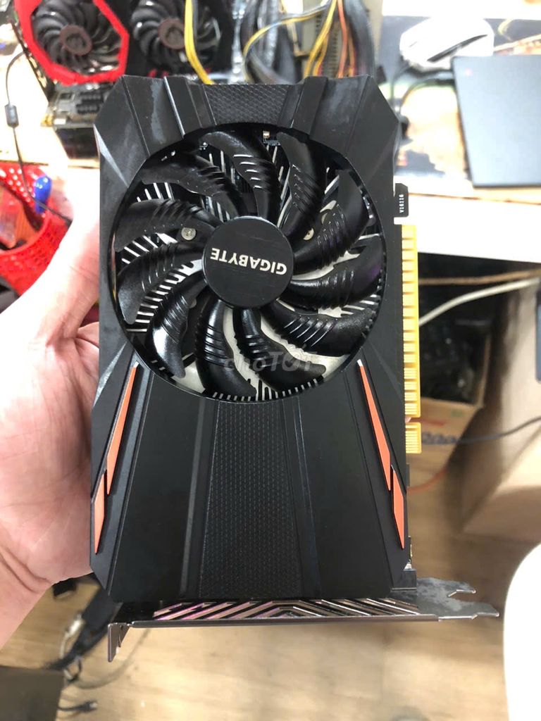 Card Màn Hình VGA Gigabyte GTX 1050 2GB 1Fan - 2nd