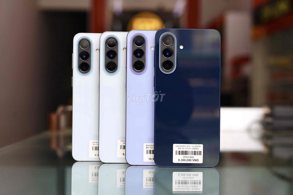 Samsung A57 12/256gb Zin keng - BH 2028. Mua bán Điện thoại tại Huyện Đức Trọng Lâm Đồng được đăng bởi Mạnh Mobile hình 1