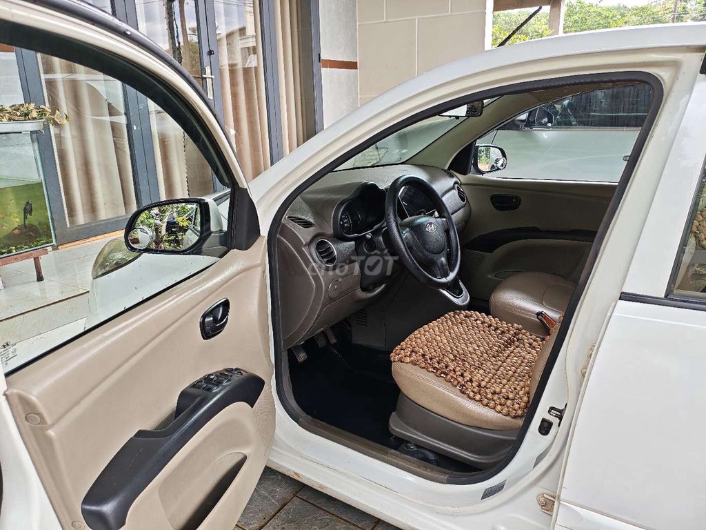 HUYNDAI I10 2013 1.1 MT MÁY ZIN - CHÍNH CHỦ KÝ BÁN. Mua bán Ô tô tại Huyện Lộc Ninh Bình Phước được đăng bởi Mỹ Tiên hình 9