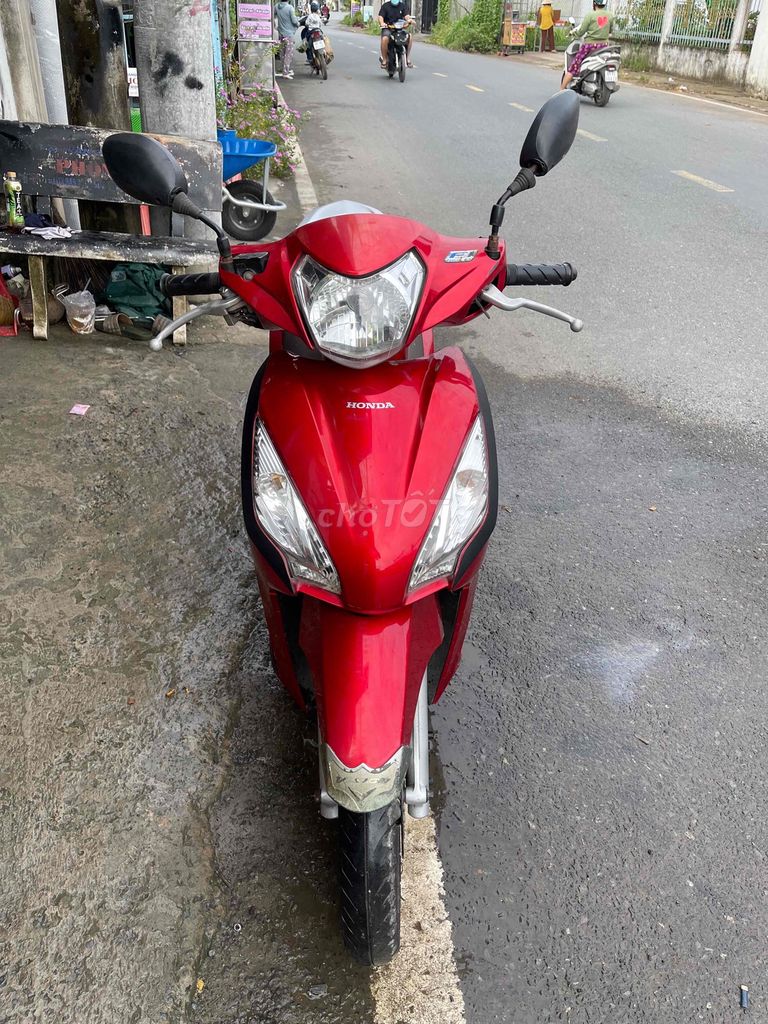 Honda Vision biển 64 máy zin êm fun chức năng. Mua bán Xe máy tại Quận Cái Răng Cần Thơ được đăng bởi Cầm Đồ Minh Tấn hình 4