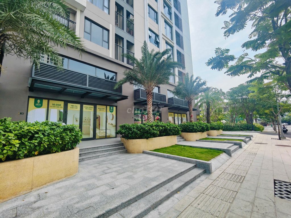 Shophouse SH Lâu Dài, KD ngay 5.8x8.4m 49m2, 1 trệt 2 lầu, Đường 32m. Mua bán văn phòng, mặt bằng kinh doanh tại Quận 12 Tp Hồ Chí Minh được đăng bởi Nguyễn Đạt hình 3