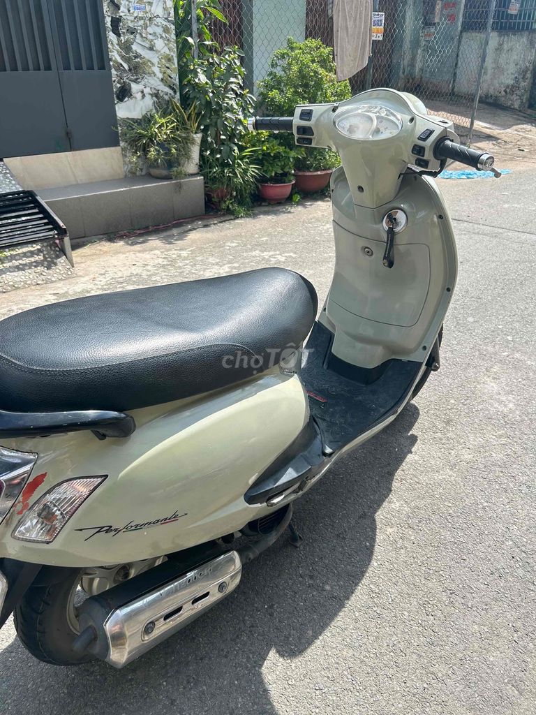 Alizabeth biển tp.Máy siêu êm ngon.xe còn đẹp. Mua bán Xe máy tại Quận Bình Tân Tp Hồ Chí Minh được đăng bởi Duy Linh  hình 3