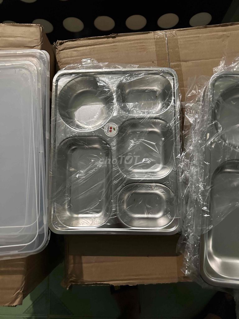 Khay cơm Inox 5 ngăn. Mua bán Dụng cụ nhà bếp tại Huyện Nhơn Trạch Đồng Nai được đăng bởi thanh hình 1