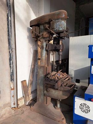 Máy khoan cao 1m6 Nhật- máy cưa Makita. Mua bán Đồ chuyên dụng, Giống nuôi trồng tại Thành phố Biên Hòa Đồng Nai được đăng bởi Phạm nguyên Tuy
