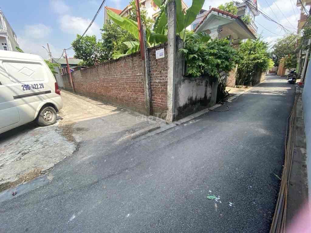 CÒN SÓT LẠI 1 LÔ *** NHỈNH 2 TỶ CHO QUÝ ANH CHỊ MUA ĐẦU TƯ HOẶC O. Mua bán đất tại Huyện Đông Anh Hà Nội được đăng bởi Bùi văn Minh hình 1