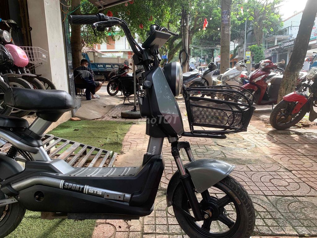 XE ĐẠP ĐIỆN GIÀNH CHO MỌI LỨA TUỔI. Mua bán Xe điện tại Thành phố Buôn Ma Thuột Đắk Lắk được đăng bởi Trường Thành hình 5