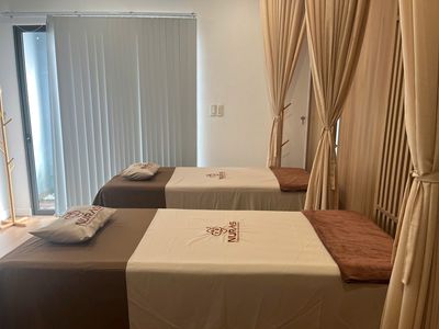 KTV Đông Y/KTV Massage/Spa Dưỡng Sinh tại Tân Bình. Việc làm tại Quận Tân Bình Tp Hồ Chí Minh được đăng bởi Công ty Cổ phần Dịch vụ Công Nghệ Cao An Lạc Khang hình 1