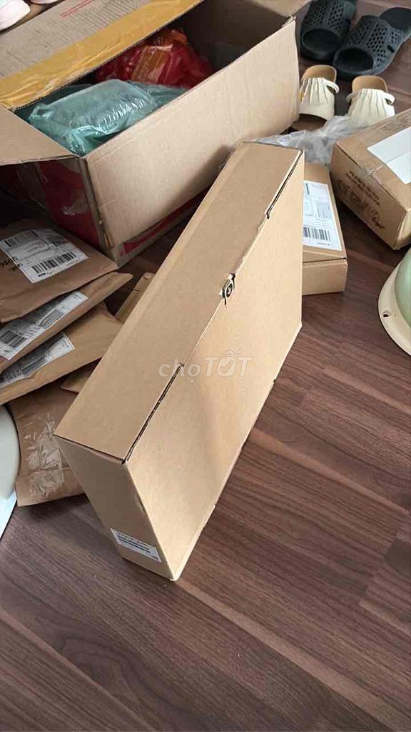 Macbook Pro 16 inch M4 Pro 24gb 512gb mới 100%. Mua bán Laptop tại Quận Bắc Từ Liêm Hà Nội được đăng bởi Dũng hình 1