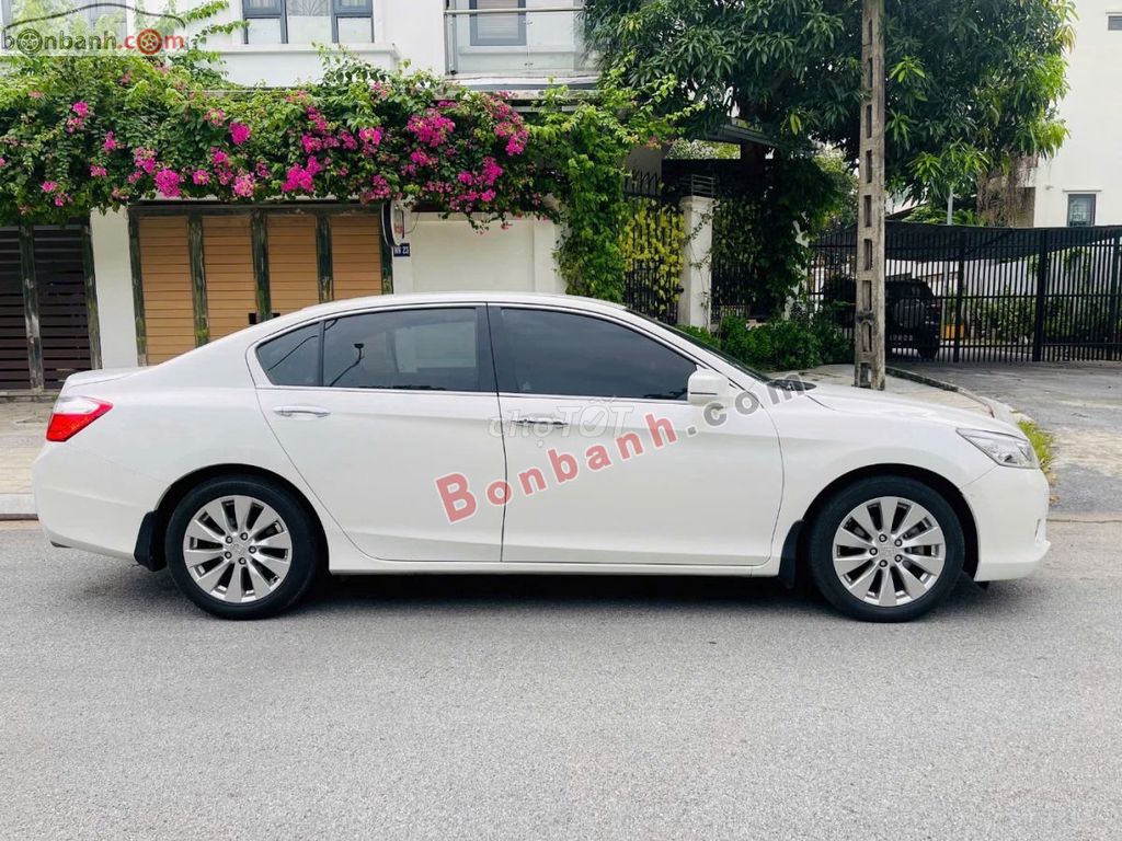 Honda Accord 2.4. Mua bán Ô tô tại Quận Long Biên Hà Nội được đăng bởi Auto Gia Huy hình 1