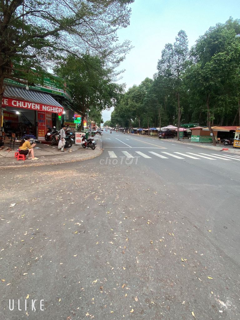 Bán đất mặt tiền chợ Mỹ Phước 3. Mua bán đất tại Thị xã Bến Cát Bình Dương được đăng bởi nguyễn ngọc thái hình 3