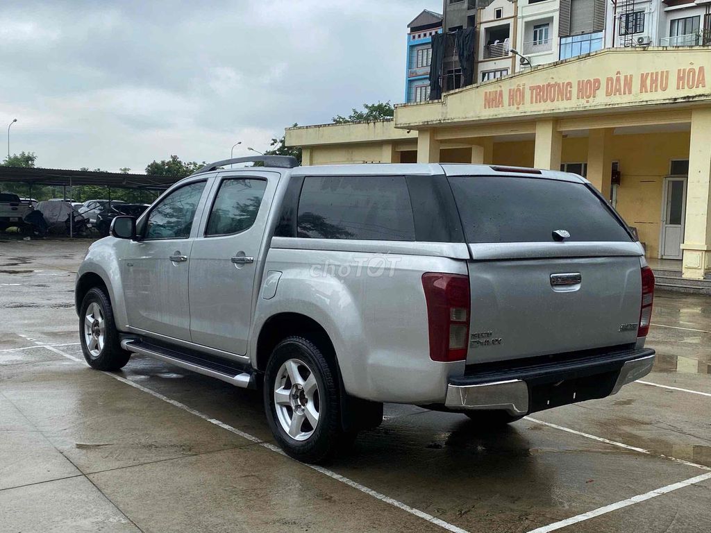 Isuzu Dmax 2016 LS 2.5 4X4 MT 2 cầu. Mua bán Ô tô tại Quận Hà Đông Hà Nội được đăng bởi Hiệp Xoăn Hà Đông hình 4