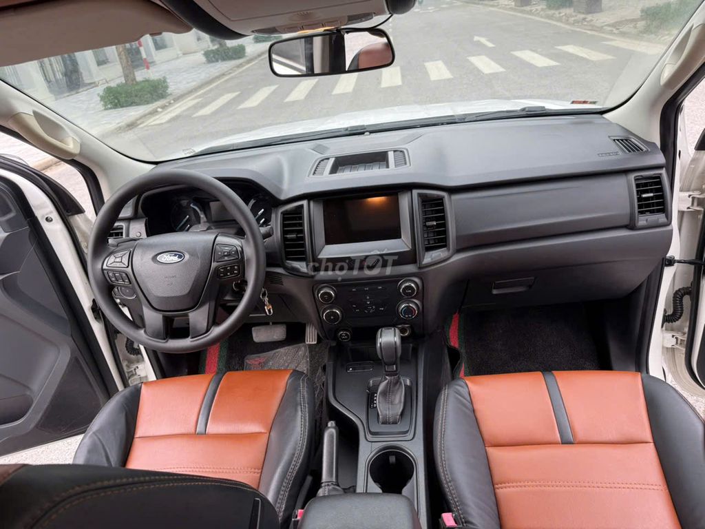 Ford Ranger XLS sản xuất 2020 AT bản 2.2 nhập khẩu. Mua bán Ô tô tại Quận Hà Đông Hà Nội được đăng bởi Sỹ Mai Auto hình 10