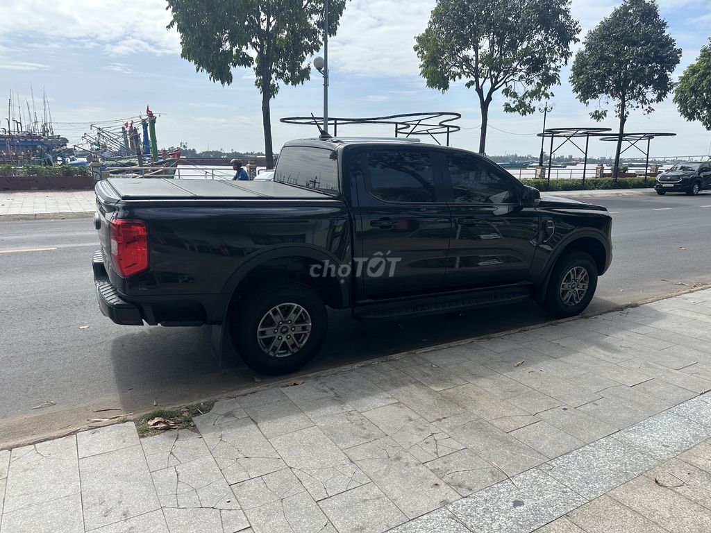 Ford Ranger 2023 XLS AT 1 cầu 90000 km. Mua bán Ô tô tại Thành phố Mỹ Tho Tiền Giang được đăng bởi Nam Nguyễn hình 3