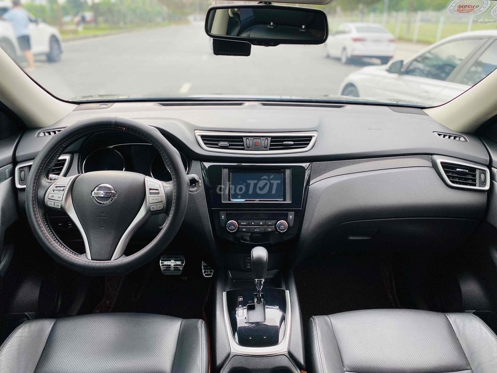Nissan X trail 2017 2.0 2WD Premium - 100000 km. Mua bán Ô tô tại Quận Hoàng Mai Hà Nội được đăng bởi anh Biên hình 13